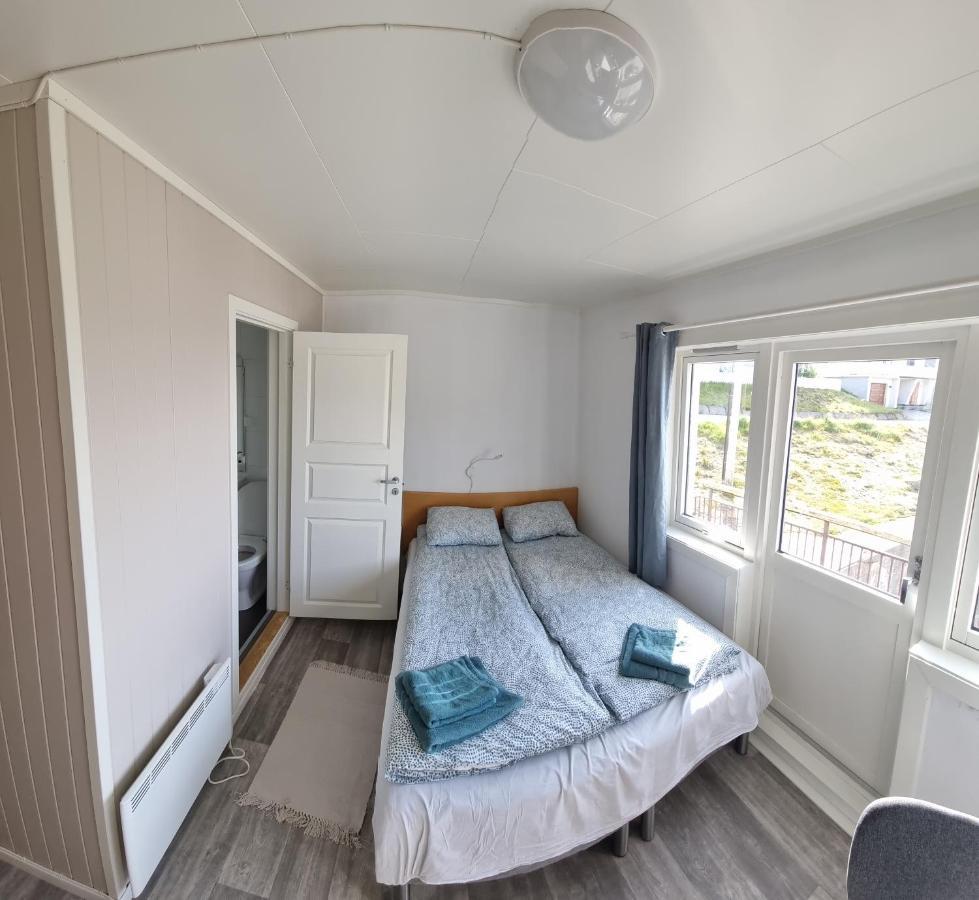 Sleep In Apartment Honningsvag Exterior photo